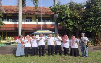 Halal Bihalal dan Launching Adiwiyata di SMAN 1 Kendal