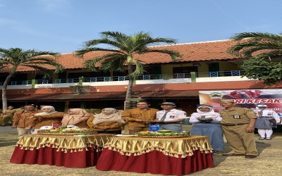Genap 65 Tahun, SMANIK Rayakan Hari Jadi dengan Upacara Khidmat; JOURASIK Diundur ke Bulan Desember